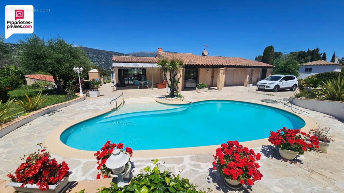 Maison à PEYMEINADE