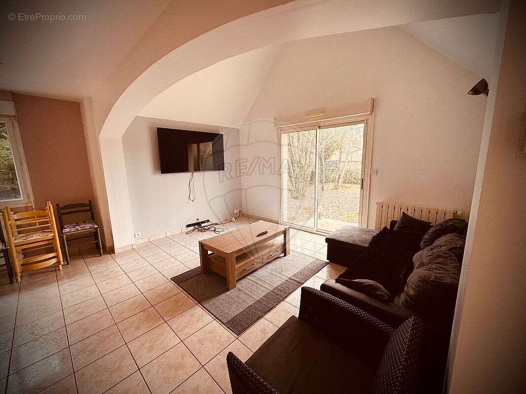 Maison à LA CHARITE-SUR-LOIRE