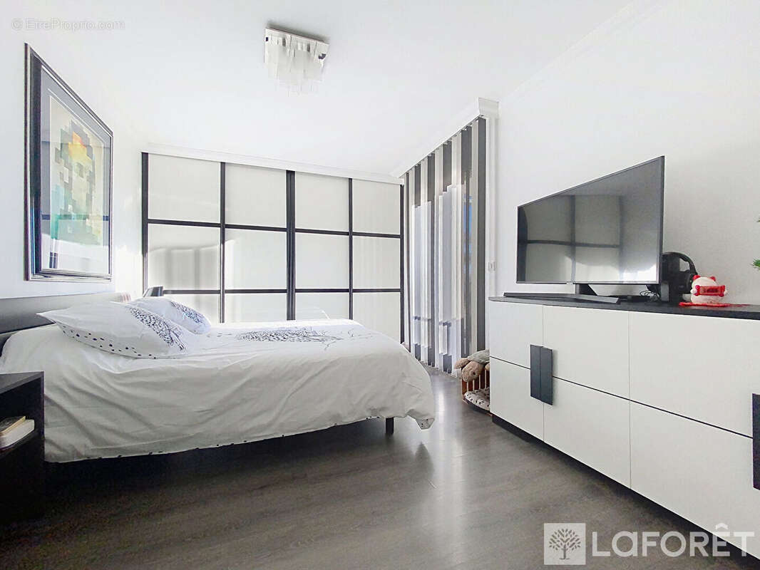 Appartement à ROQUEBRUNE-CAP-MARTIN