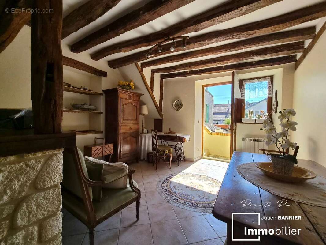Maison à MAULE