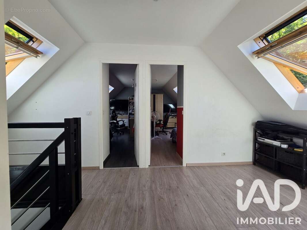 Photo 9 - Maison à SAINT-JEAN-LES-DEUX-JUMEAUX