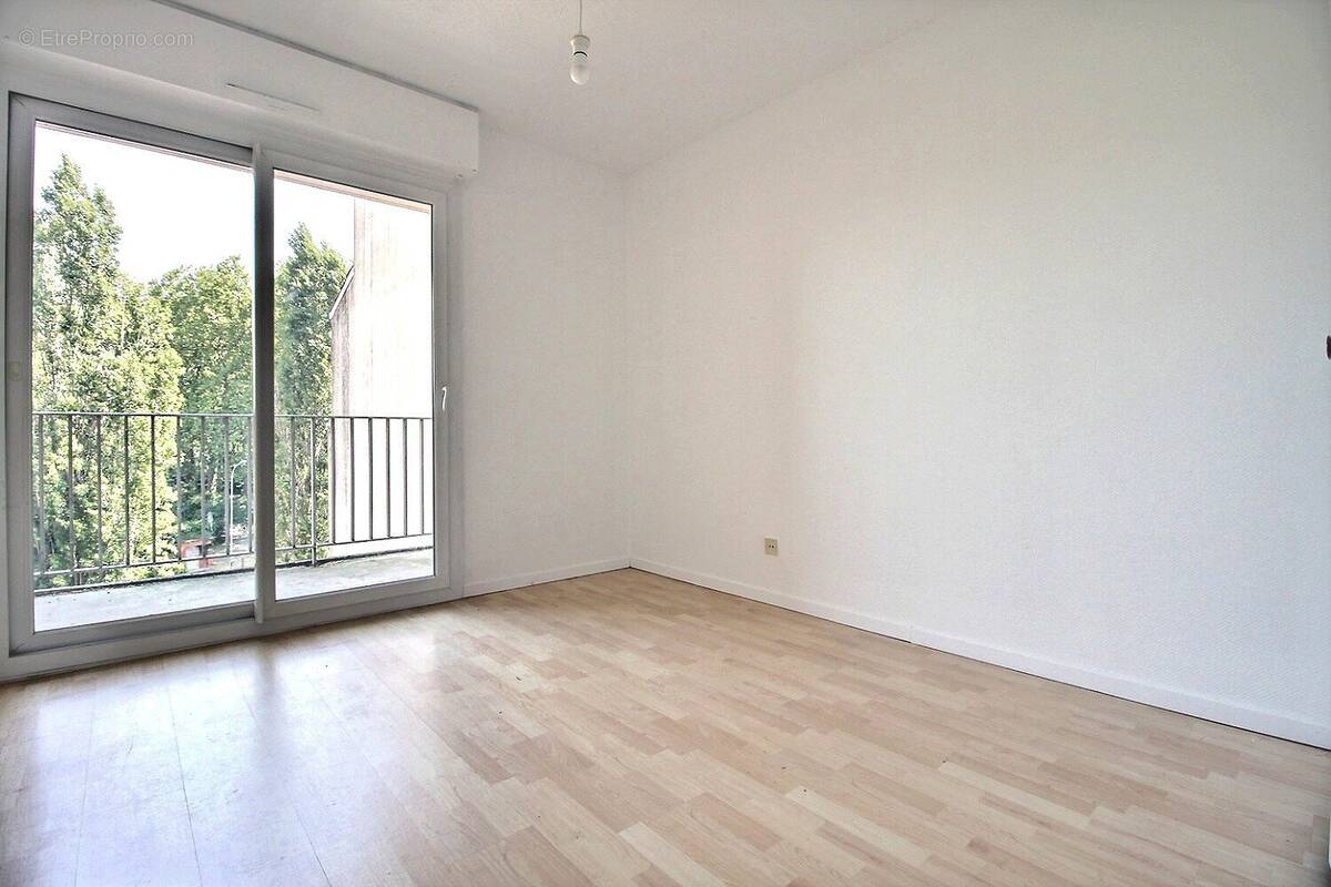 Appartement à RAMONVILLE-SAINT-AGNE