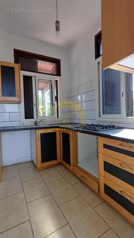 Maison à SAINT-DENIS