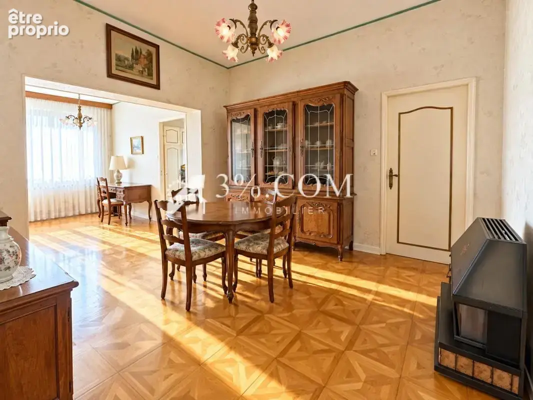 Maison de plain-pied - 3 chambres - garages - jardin - photo 3