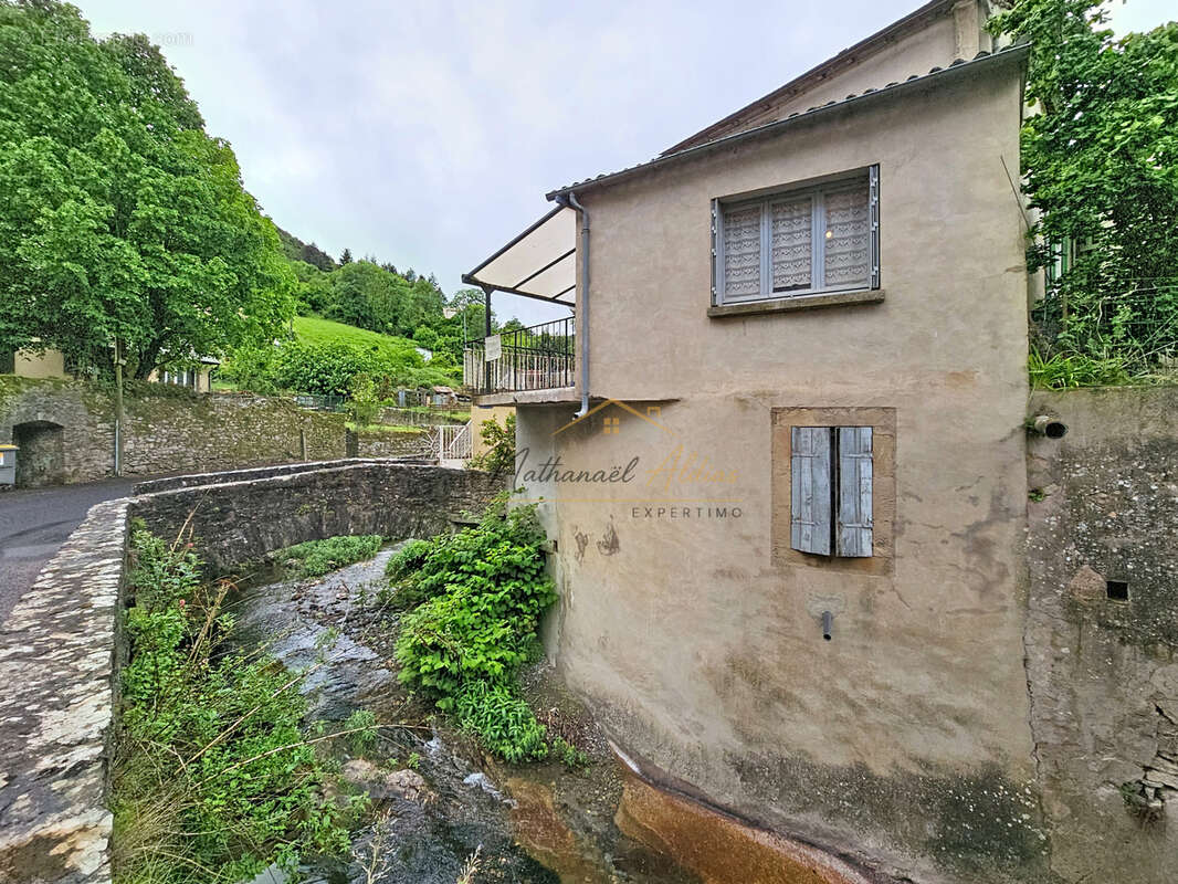 Maison à BRUSQUE
