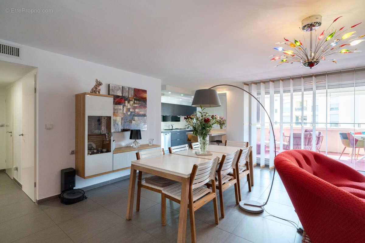 Appartement à HYERES