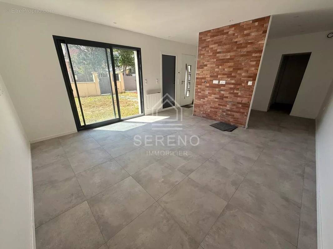 Maison à CHAMPIGNY-SUR-MARNE