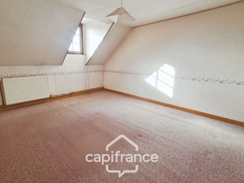 Maison à RUILLE-SUR-LOIR