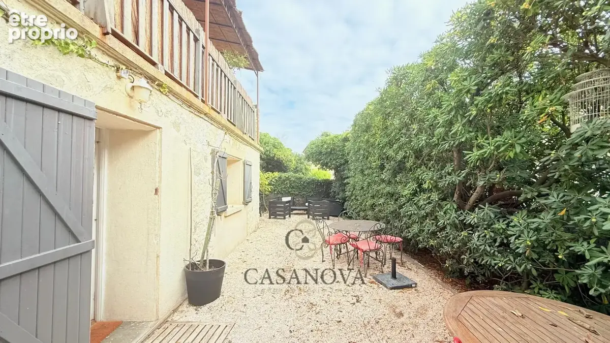 Maison de caractère rénovée avec piscine et appartement indépendant à Saint-Pierre-la-Mer - photo 13