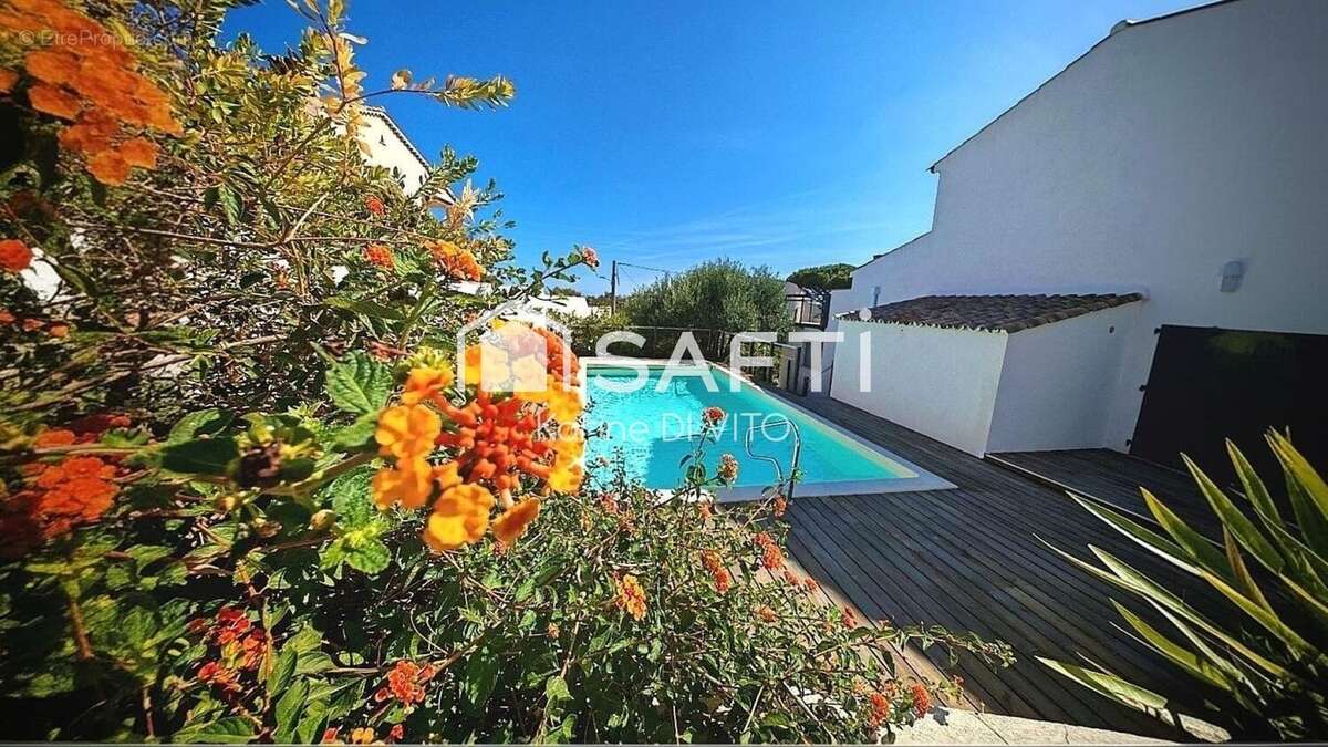 Photo 7 - Appartement à ROQUEBRUNE-SUR-ARGENS