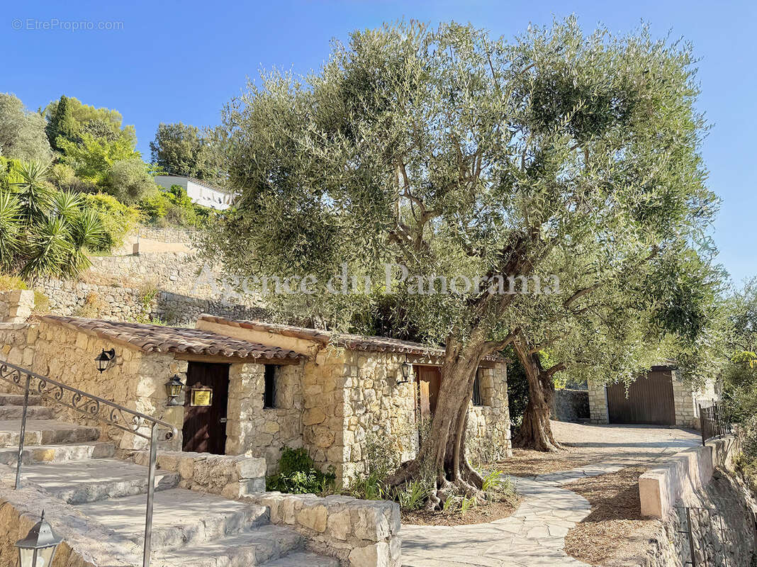 Maison à SPERACEDES