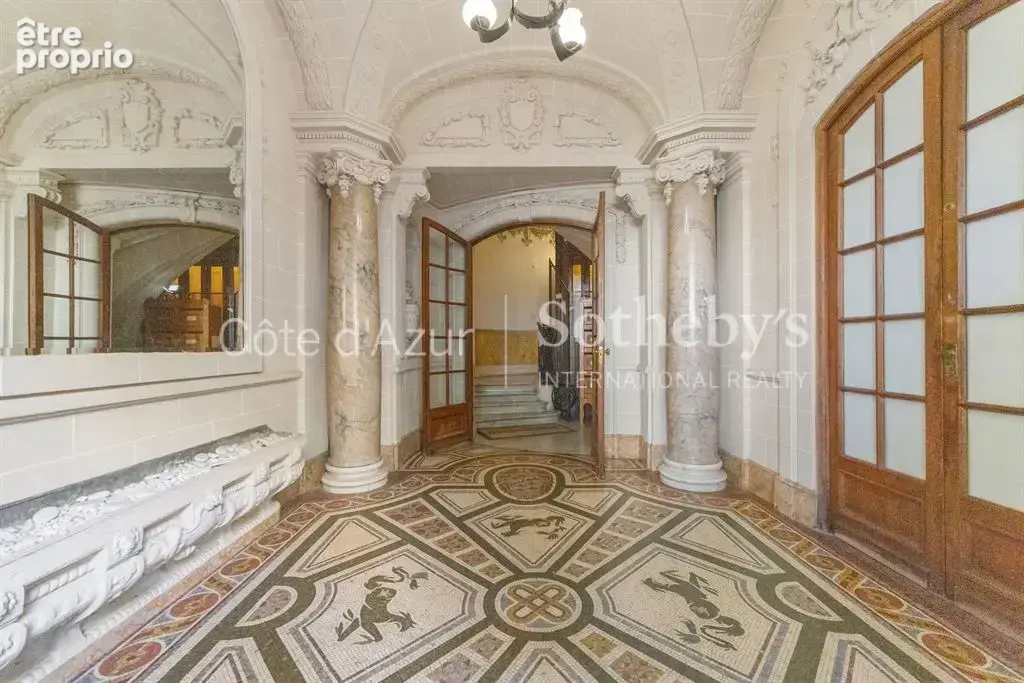 Nice Carré d’Or, appartement bourgeois de 120 m² rénové dans un immeuble Belle Époque - photo 2