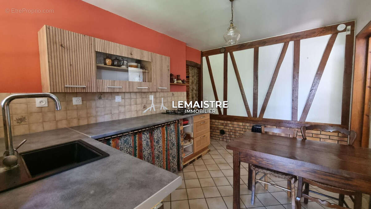 Maison à BOIS-GUILLAUME