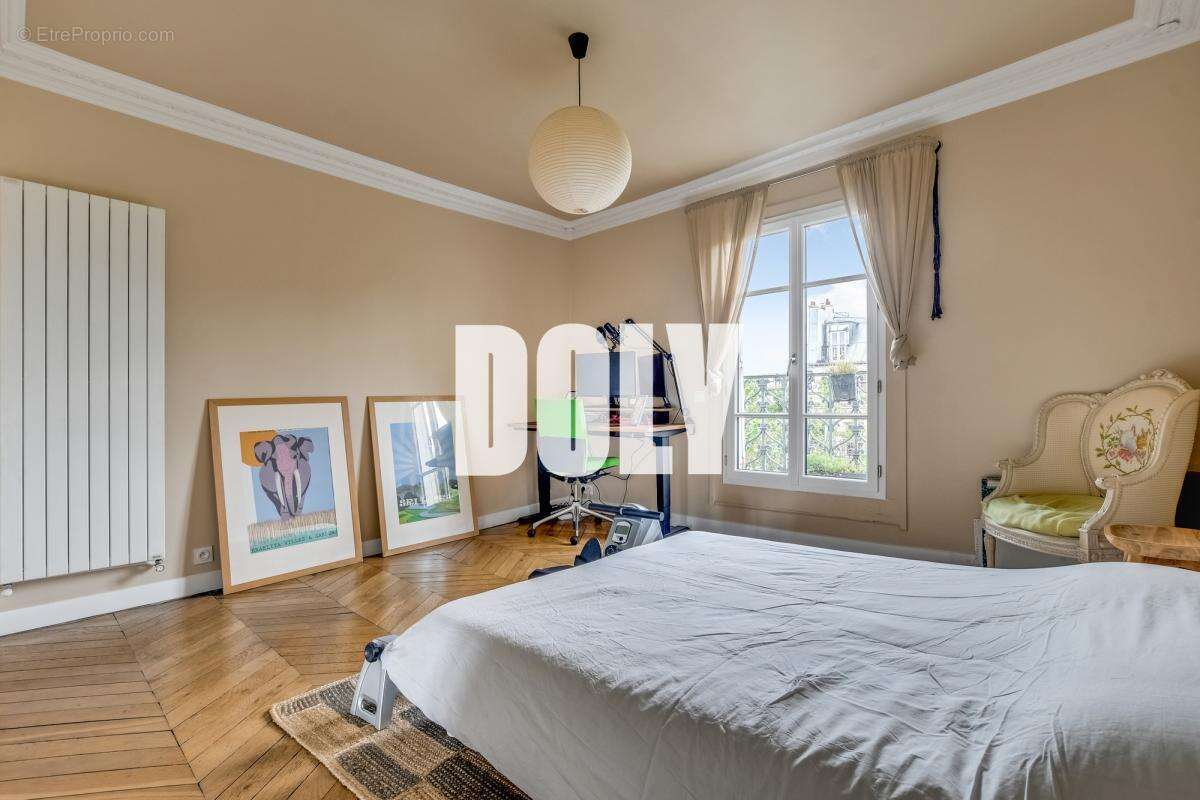 DOLY - Appartement - 120 m2, Balcon - Paris 10e - photo 12