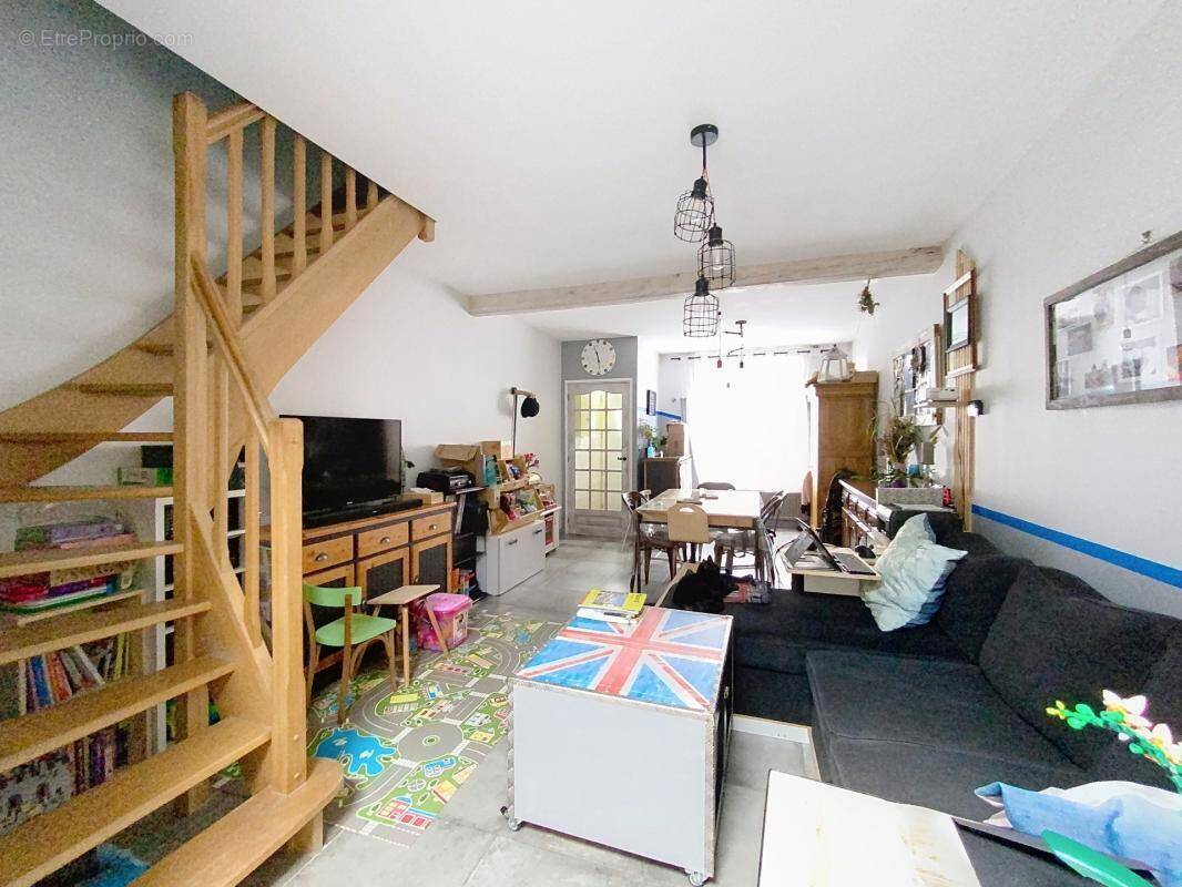 Maison à ARMENTIERES