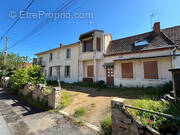 Maison à CHAMBLET