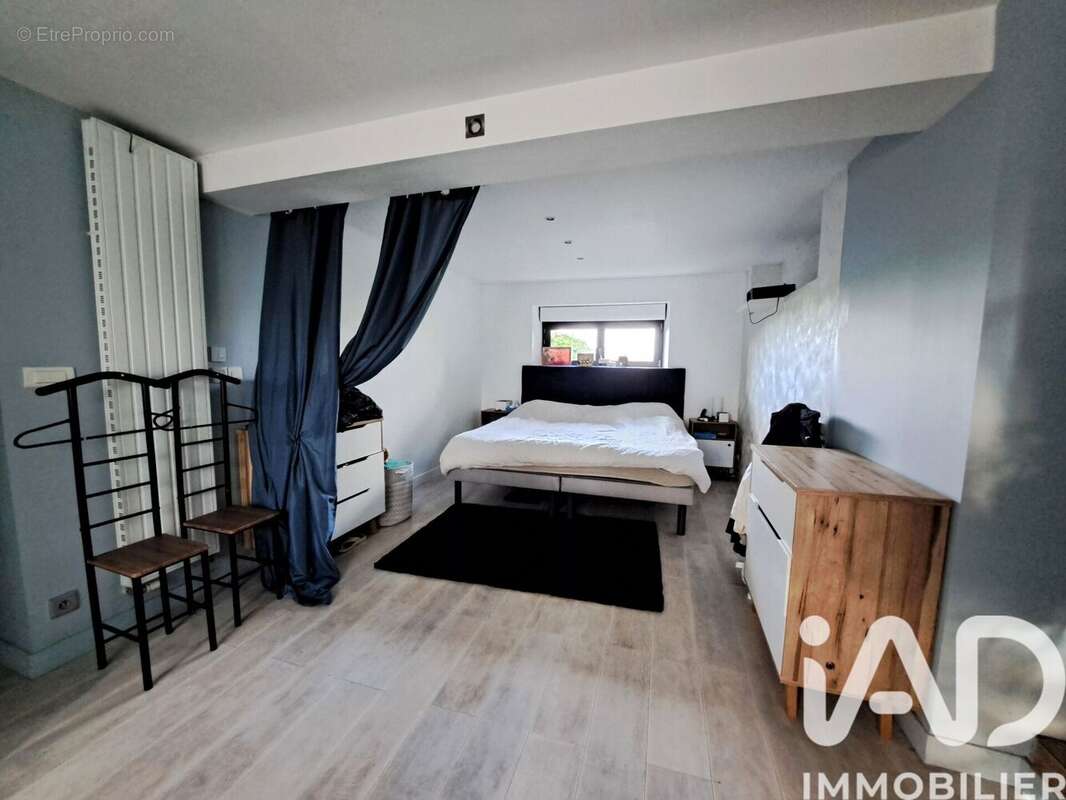 Photo 4 - Maison à MONTBIZOT