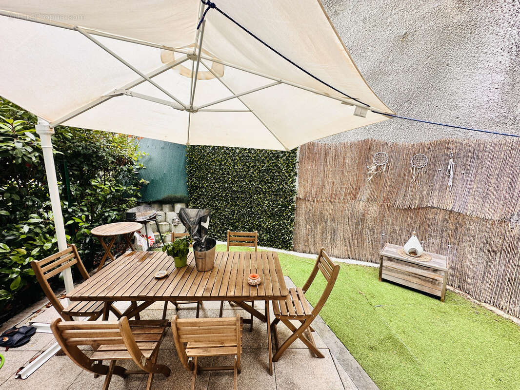 Appartement à ROQUEBRUNE-CAP-MARTIN