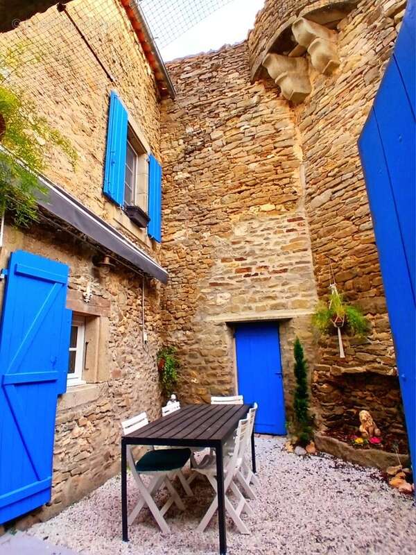Maison à CAUNES-MINERVOIS