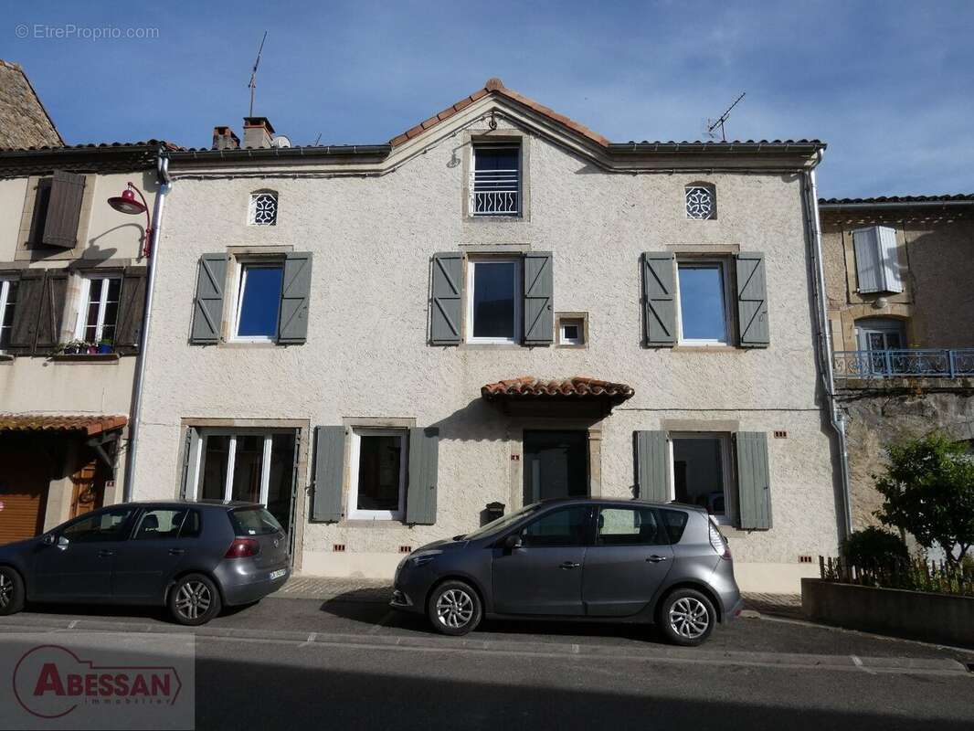 Maison à LAGUEPIE