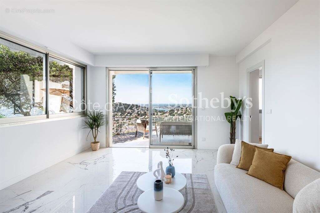 Appartement à VILLEFRANCHE-SUR-MER