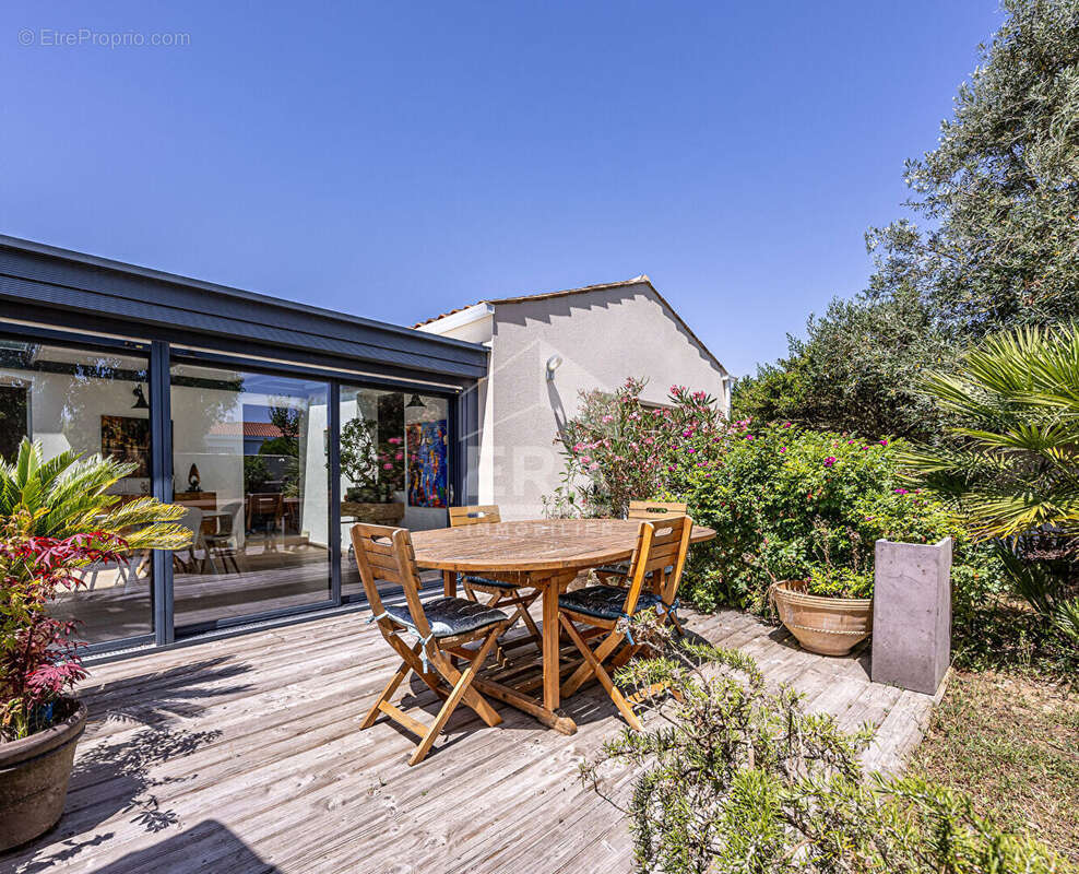 Maison à SAINT-XANDRE