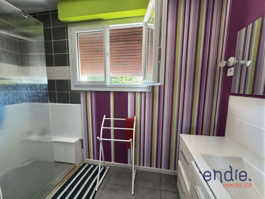 Une maison familiale aux beaux volumes, au cur de Cheux - photo 6