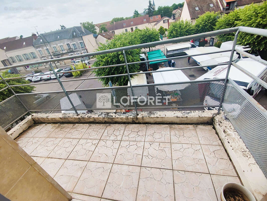 Appartement à ROSNY-SUR-SEINE