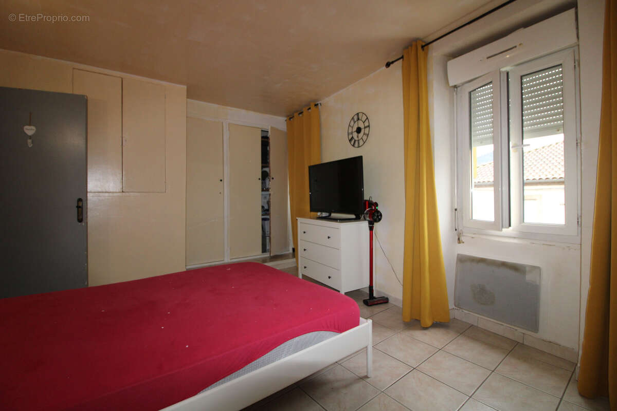 Immeuble de rapport. - photo 2