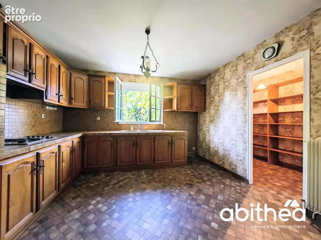 Libourne   l'épinette : une maison familiale aux beaux volumes, au cœur d'un écrin de verdure - photo 7