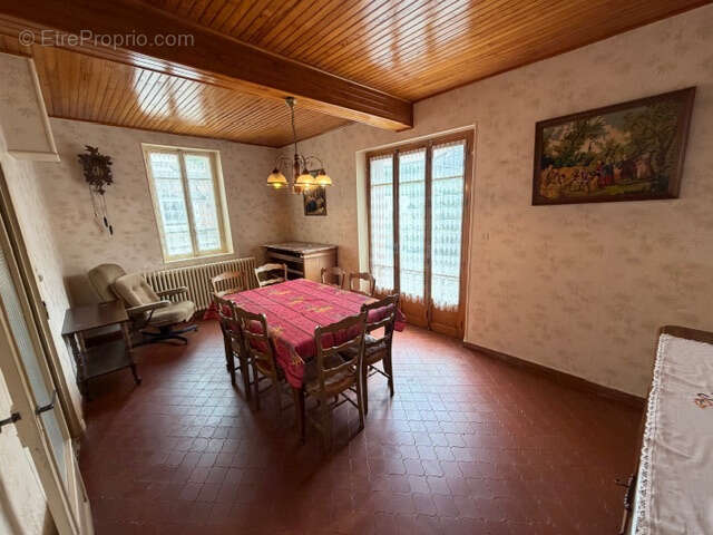 Maison à SAINT-ANDRE-LE-COQ