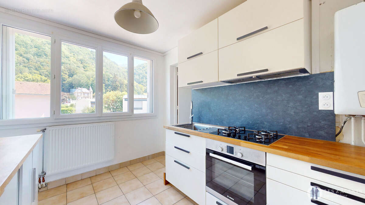 T3 avec balcon dans une copropriété fermée - photo 5