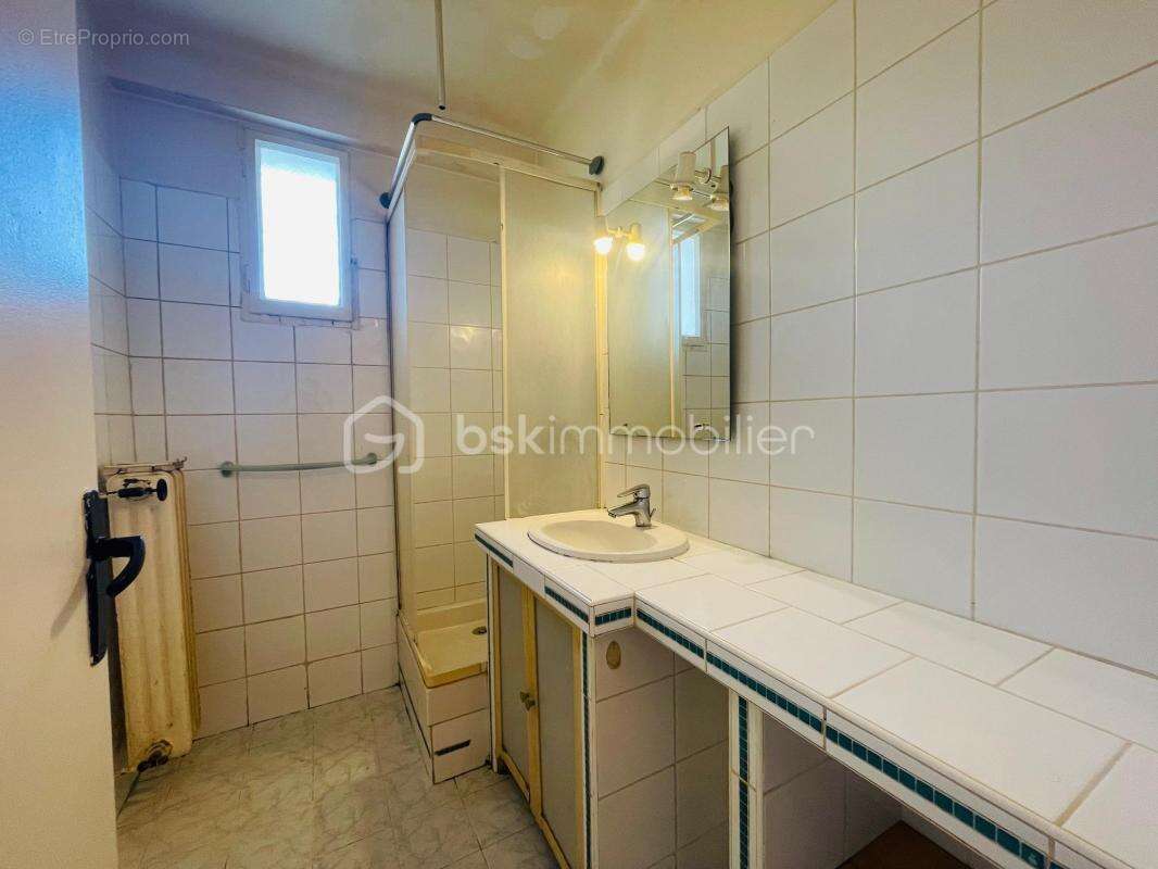 Appartement à MARSEILLE-13E