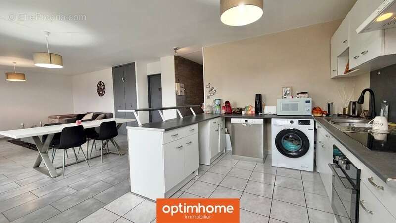 Appartement à THAON-LES-VOSGES