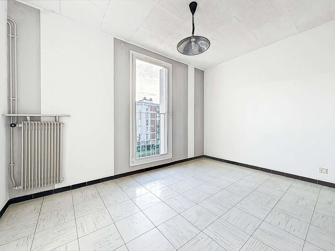 Appartement à MARSEILLE-13E