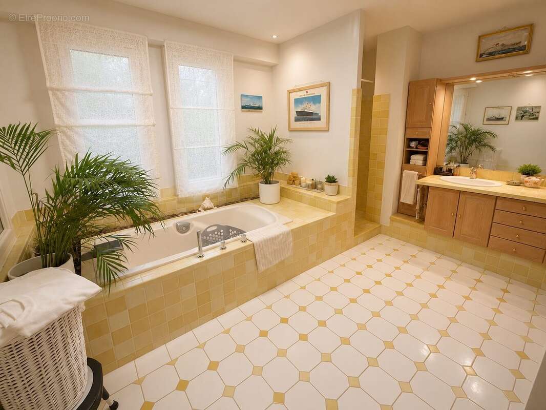 Maison 250 m² à Carcassonne  - photo 7