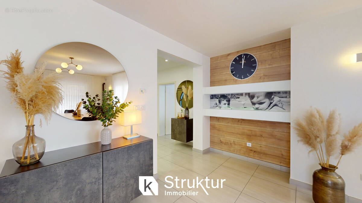 Appartement à SEREMANGE-ERZANGE