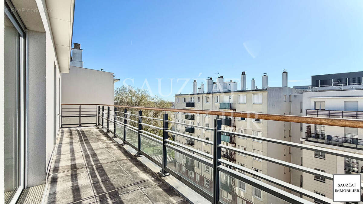 Appartement à MONTROUGE