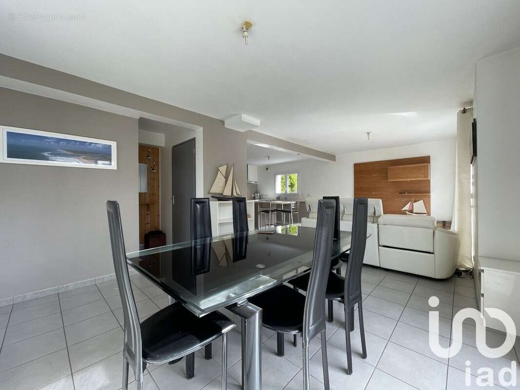 Photo 2 - Maison à PLOUHINEC