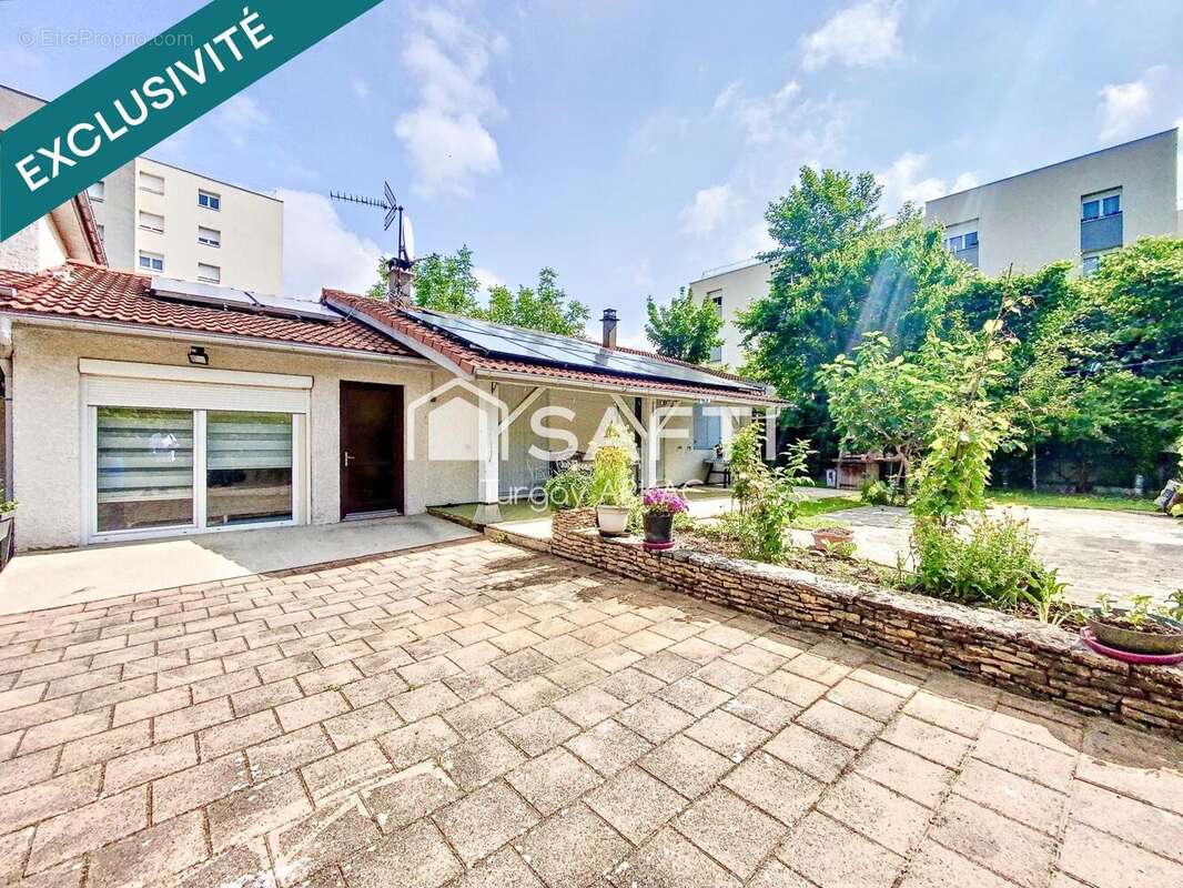 Photo 2 - Maison à BOURGOIN-JALLIEU