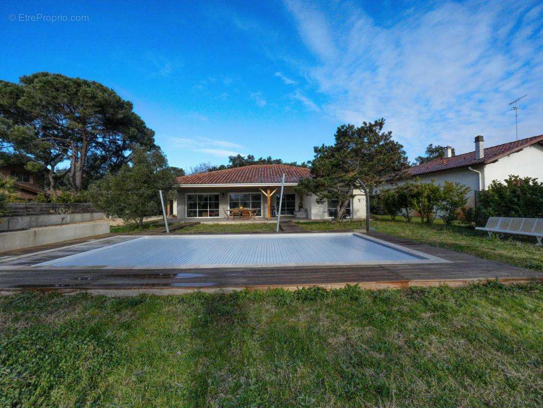 Maison à VIEUX-BOUCAU-LES-BAINS