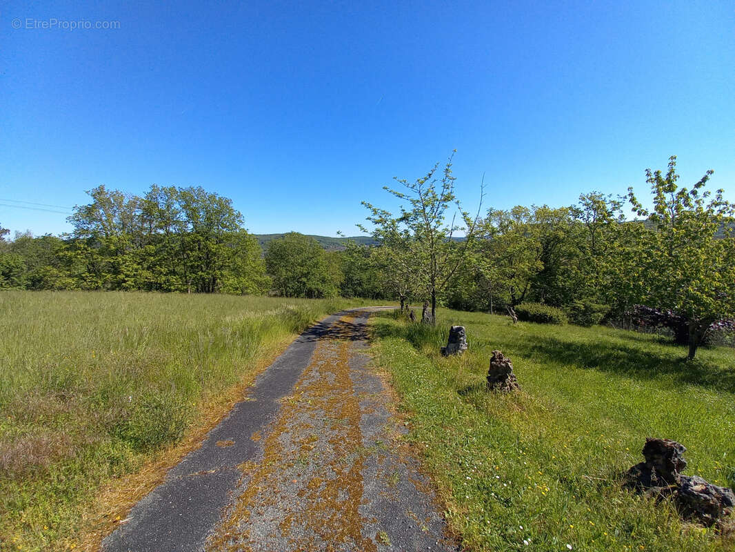 Maison à ALLAS-LES-MINES