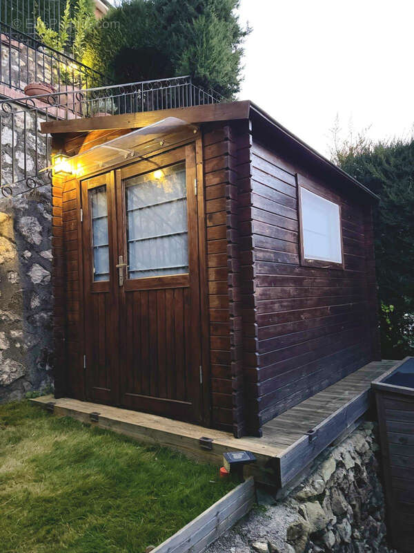 Appartement à EZE