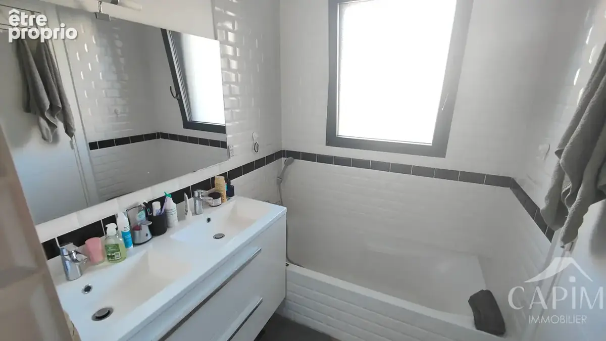 Maison plain pied 2019 Gosne 6 pièce(s) 97 .3m², RT2012, 3ch, 1 bureau, terrain 473m², 3km de l'A84. - photo 11