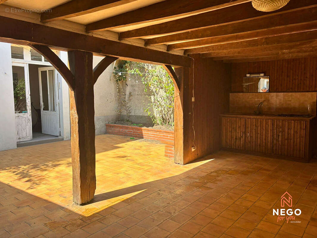 Maison à CHATEAUNEUF-SUR-SARTHE