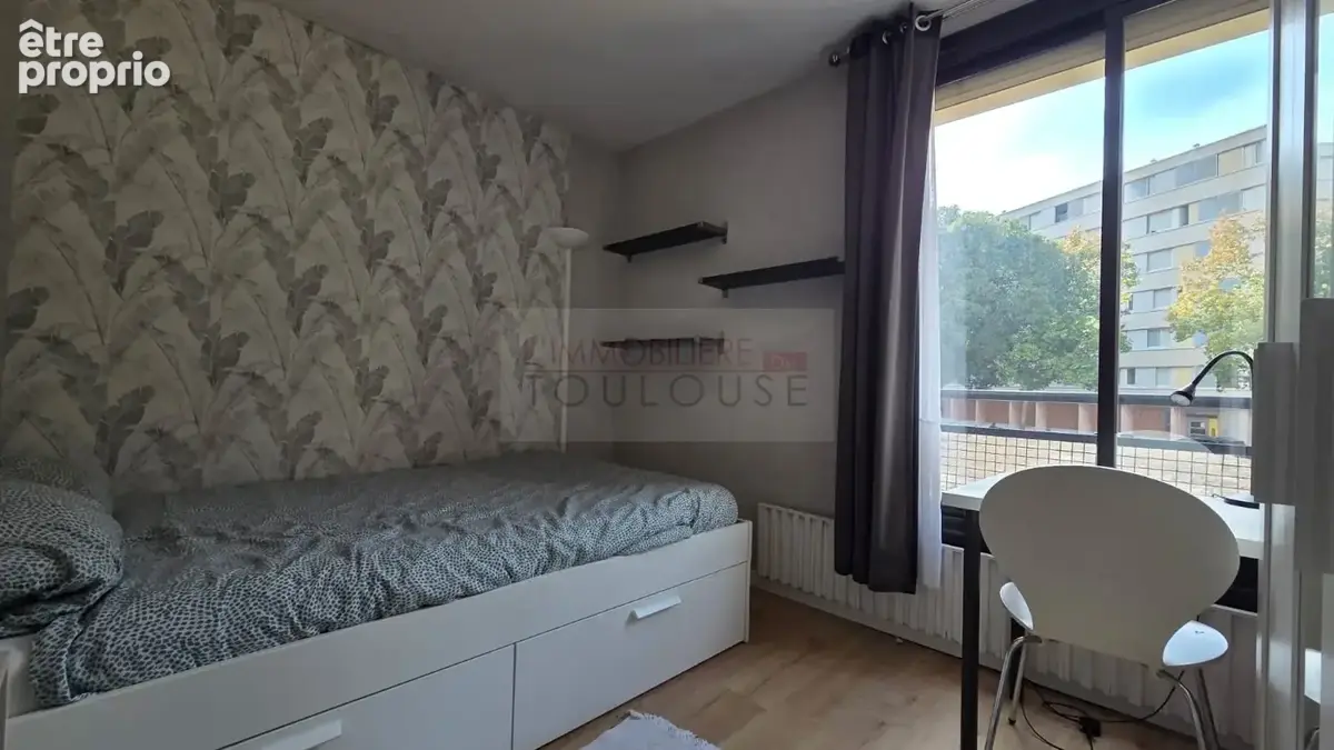 TOULOUSE  BELLEFONTAINE  T4 Rénové, équipé et meublé-3 chambres-Métro à pied - photo 5