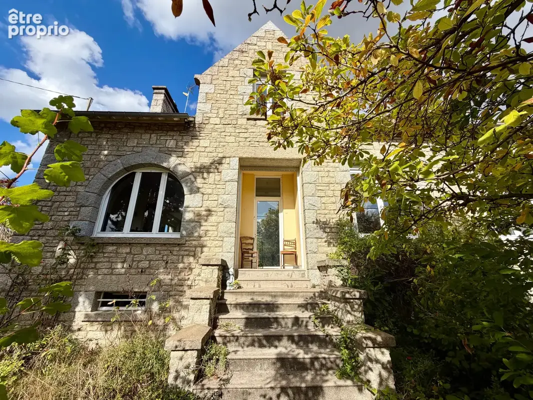 Photo Maison à La Vicomte-Sur-Rance au prix de 590 000€