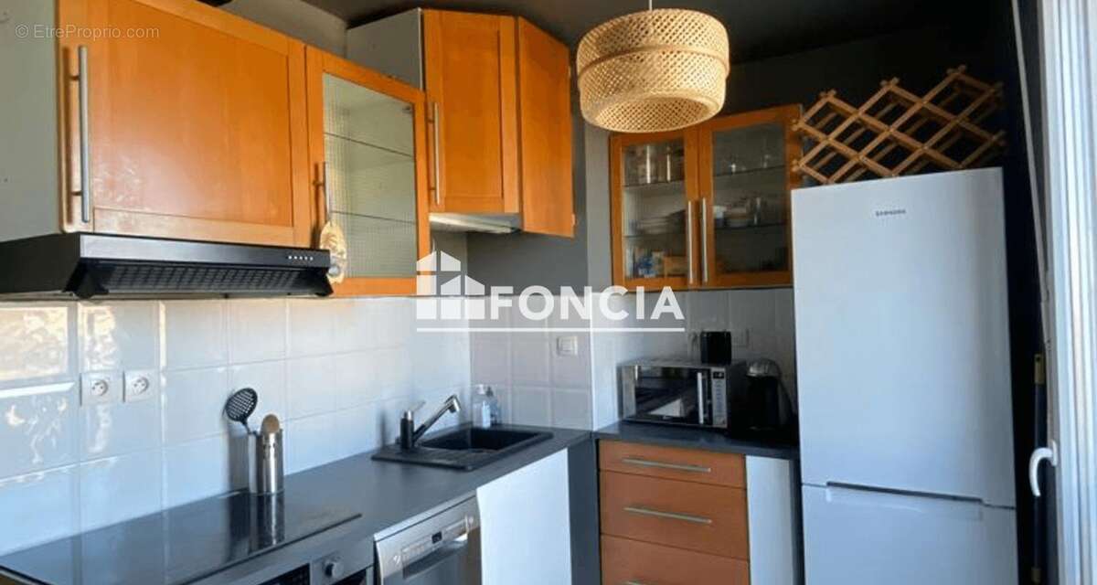 Blagnac au pied des transports et des commerces, idéal investisseur - photo 3
