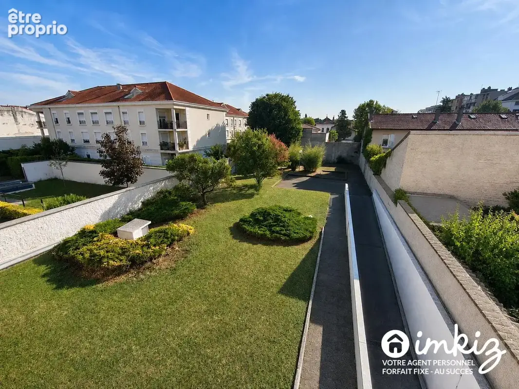 Montchat, 93m², annexes rares : garage + cave 25m² - photo 11