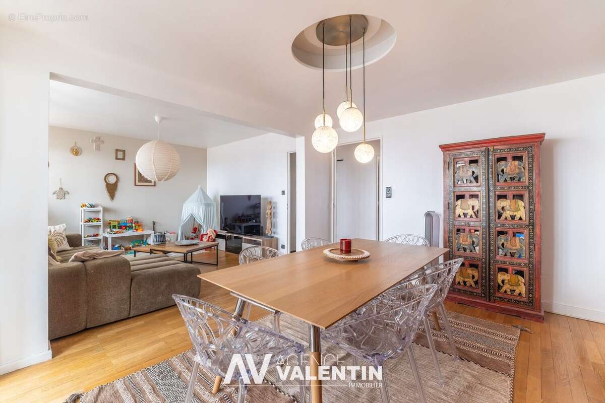 Appartement 101 m² à Metz  - photo 2